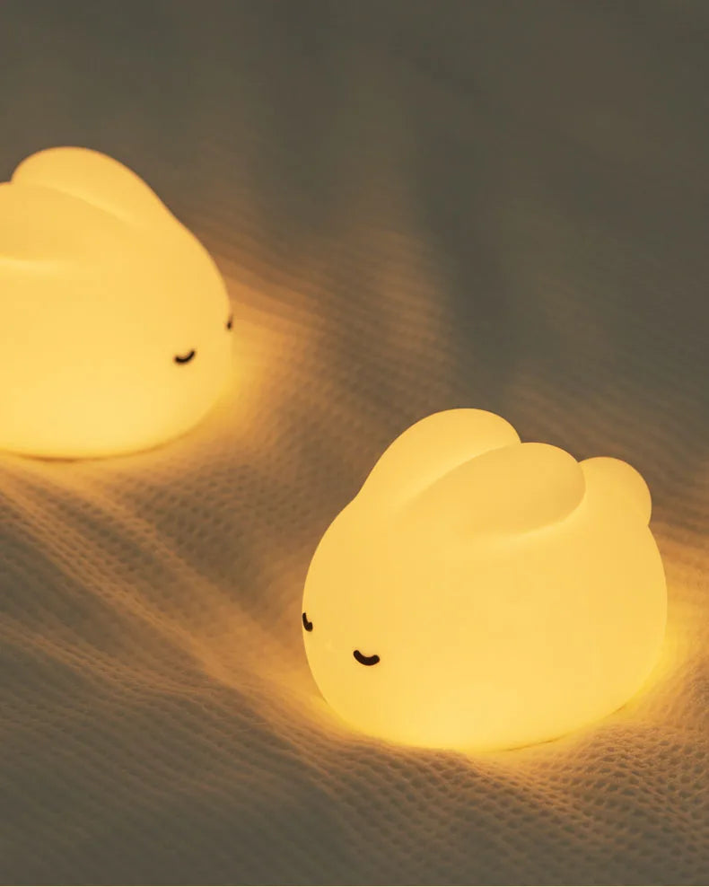 Veilleuse Petit Lapin - 7 Couleurs / USB Plug - Veilleuse bébé