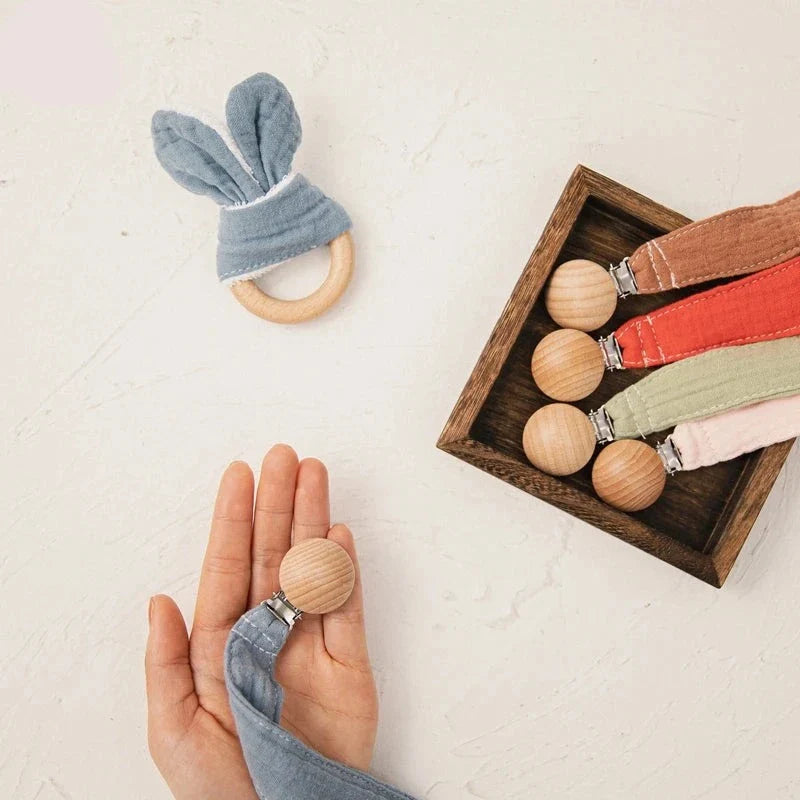 Set Bavoir + Hochet et Attache tétine - Coffrets Cadeaux bébé