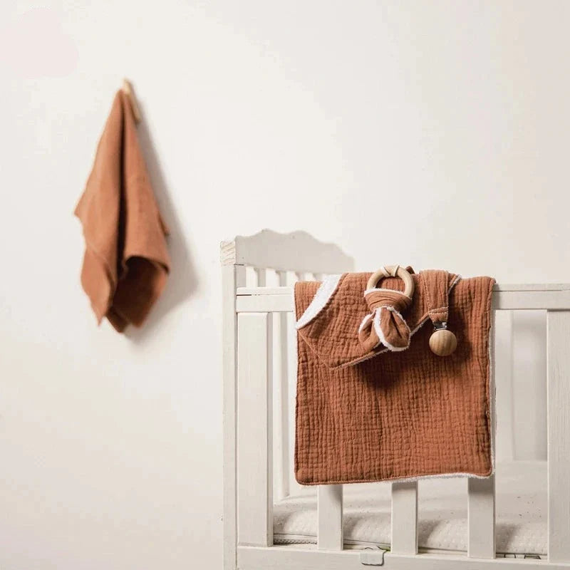 Set Bavoir + Hochet et Attache tétine - Coffrets Cadeaux bébé