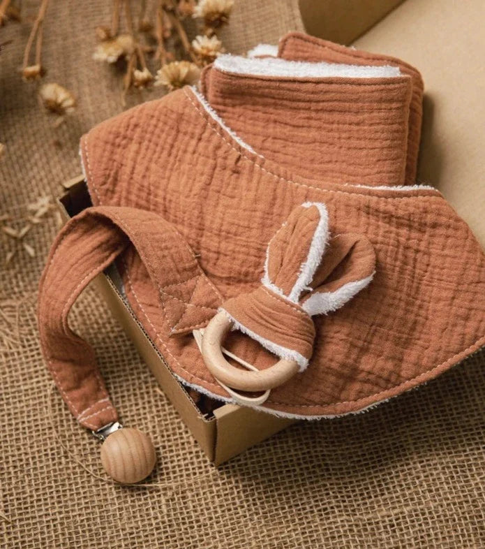 Set Bavoir + Hochet et Attache tétine - Coffrets Cadeaux bébé