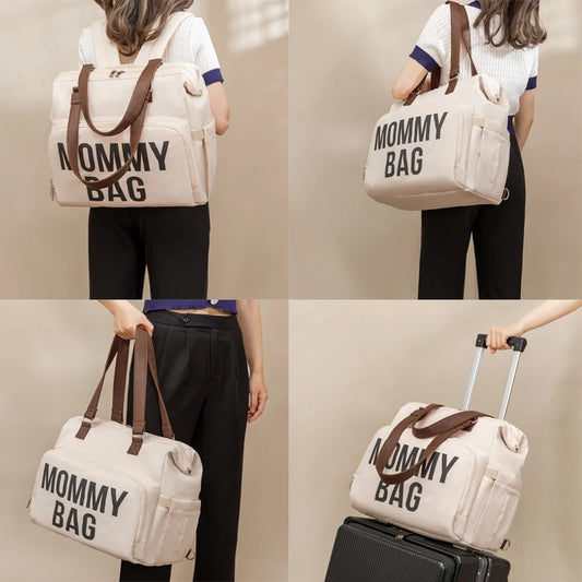 Grand Sac à Langer Mommy Bag, alliant style et praticité pour les mamans actives, idéal pour transporter vos essentiels.