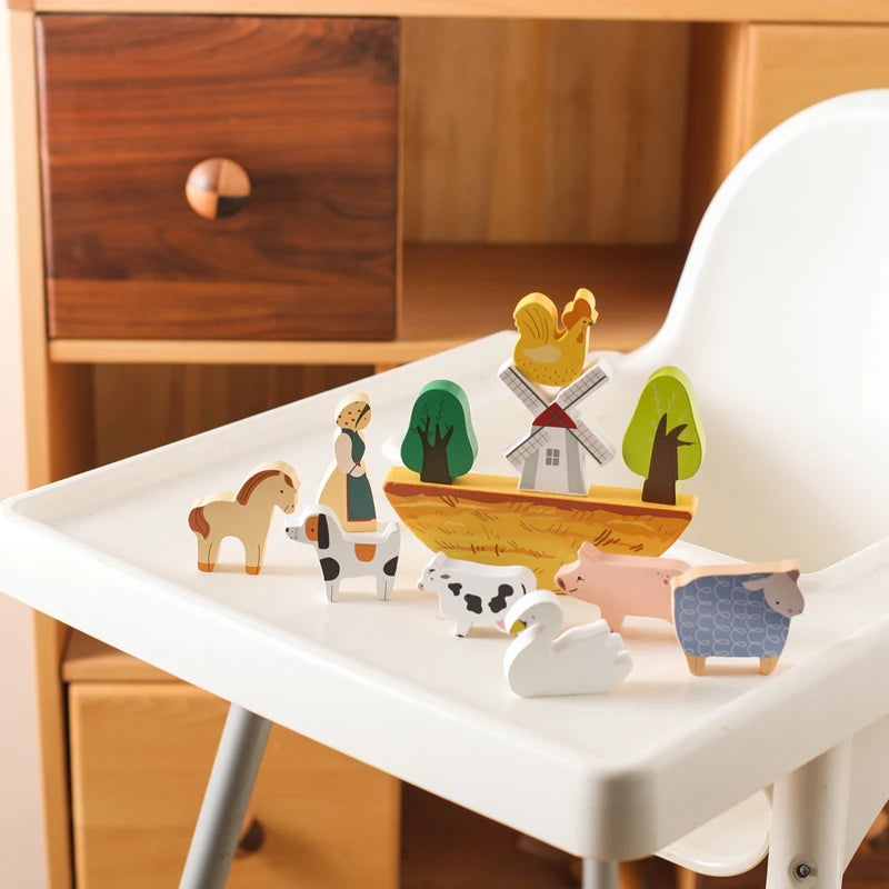 Jouets colorés en bois du Jeu Animaux de la Ferme, idéals pour les enfants de tous âges, disponibles chez NoEnName_Null.